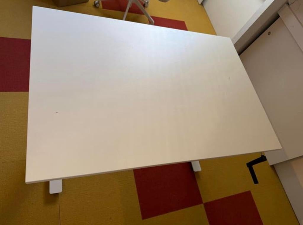 Sta zit bureau, Ophalen, Zit-sta bureau, Gebruikt, 120 cm