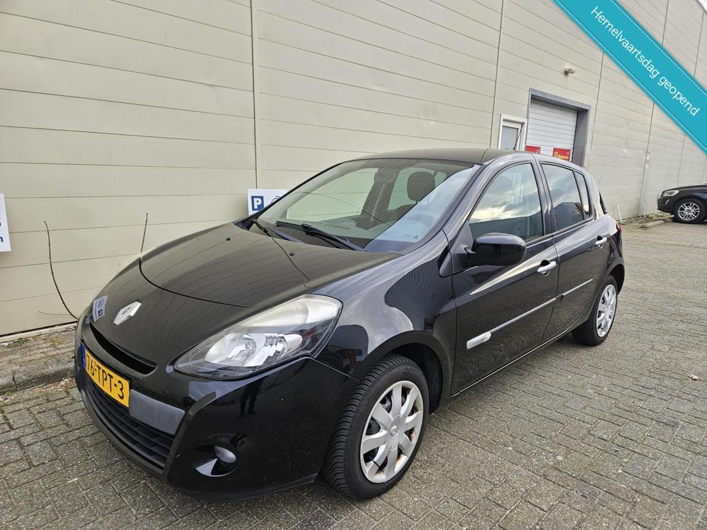 Renault Clio 1.2 Collection, Voorwielaandrijving, Euro 5, Gebruikt, 4 cilinders