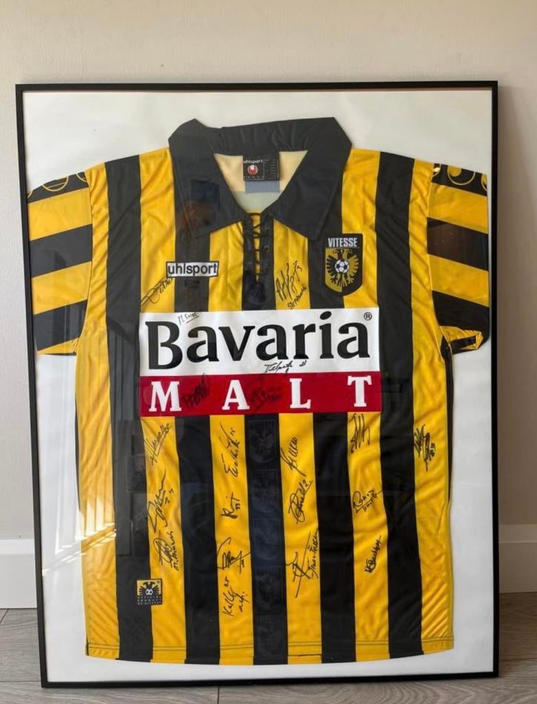 Vitesse shirt gesigneerd seizoen 2003/2004, Verzamelen, Ophalen, Zo goed als nieuw, Vitesse, Shirt