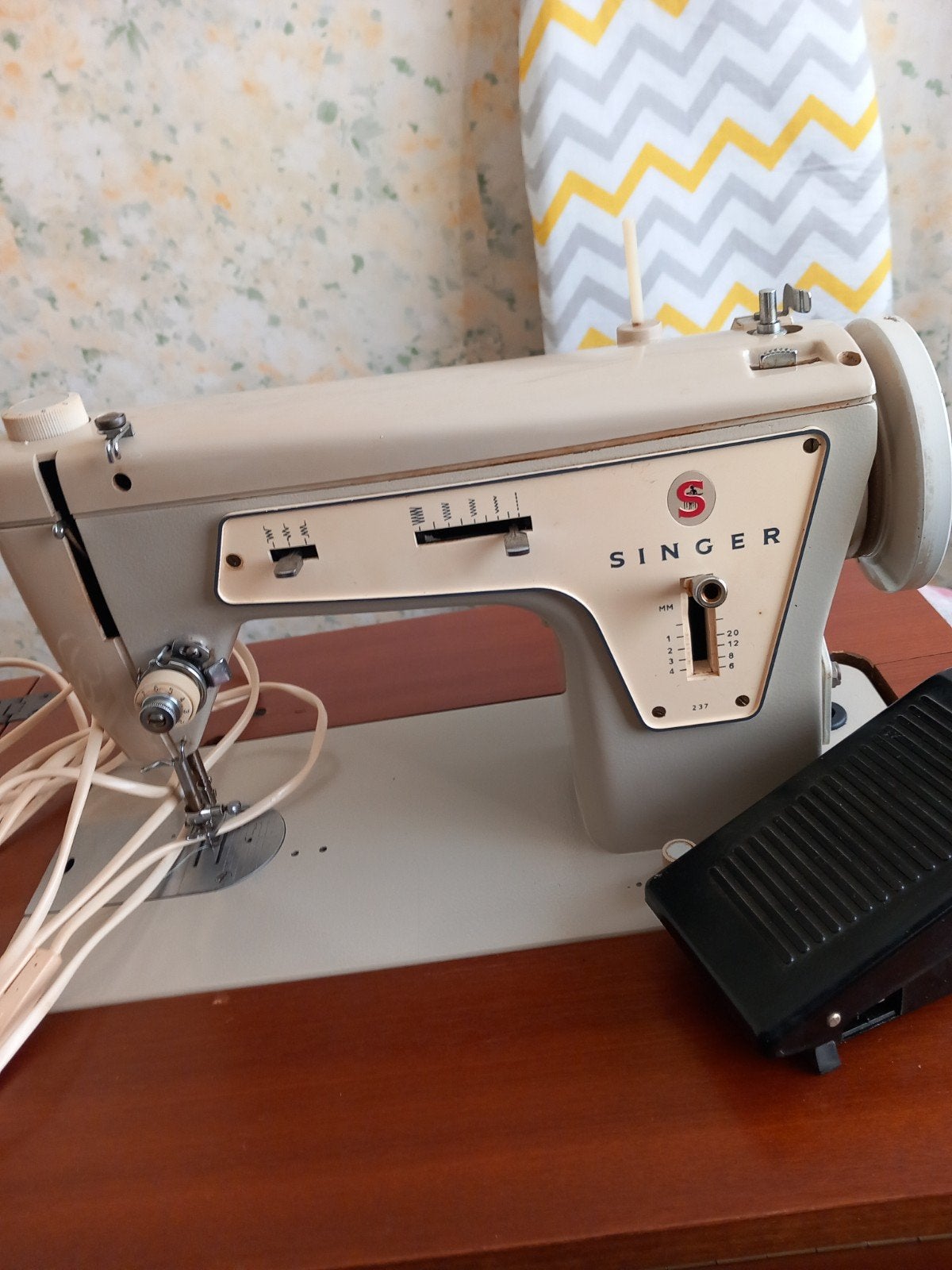 Vintage Singer Naaimachine met Meubel, Ophalen of Verzenden, Gebruikt, Naaimachine, Singer