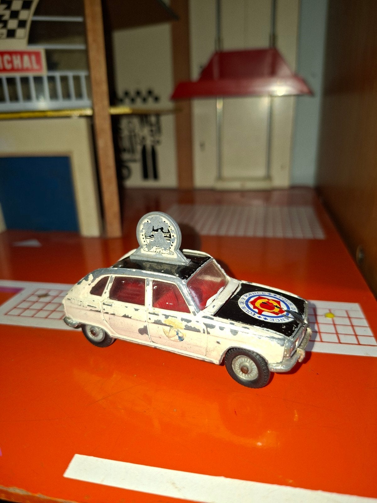 Corgi Toys Renault 16 Tour de France - Bijgewerkt, Ophalen of Verzenden, Gebruikt, Auto, Corgi