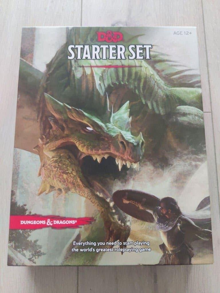 Dungeons en Dragons Roleplaying Game Starter Set, Ophalen of Verzenden, Zo goed als nieuw