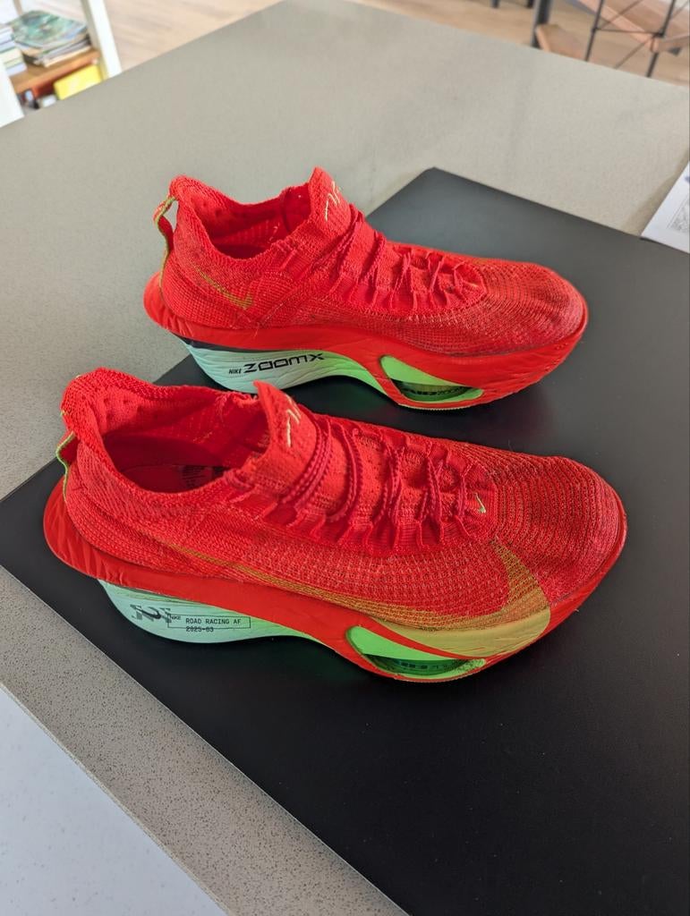 Nike Alphafly 3, maat 42, Sport en Fitness, Loopsport en Atletiek, Ophalen of Verzenden