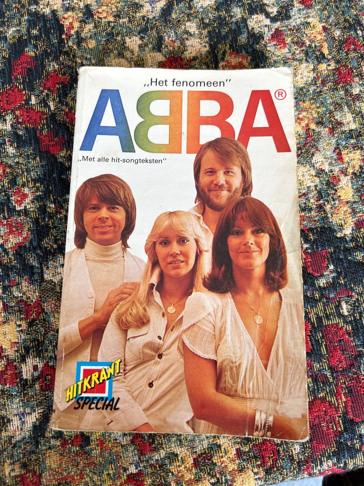 ABBA: Het Fenomeen - Hitkrant Special met songteksten, Ophalen of Verzenden, Gelezen, Artiest