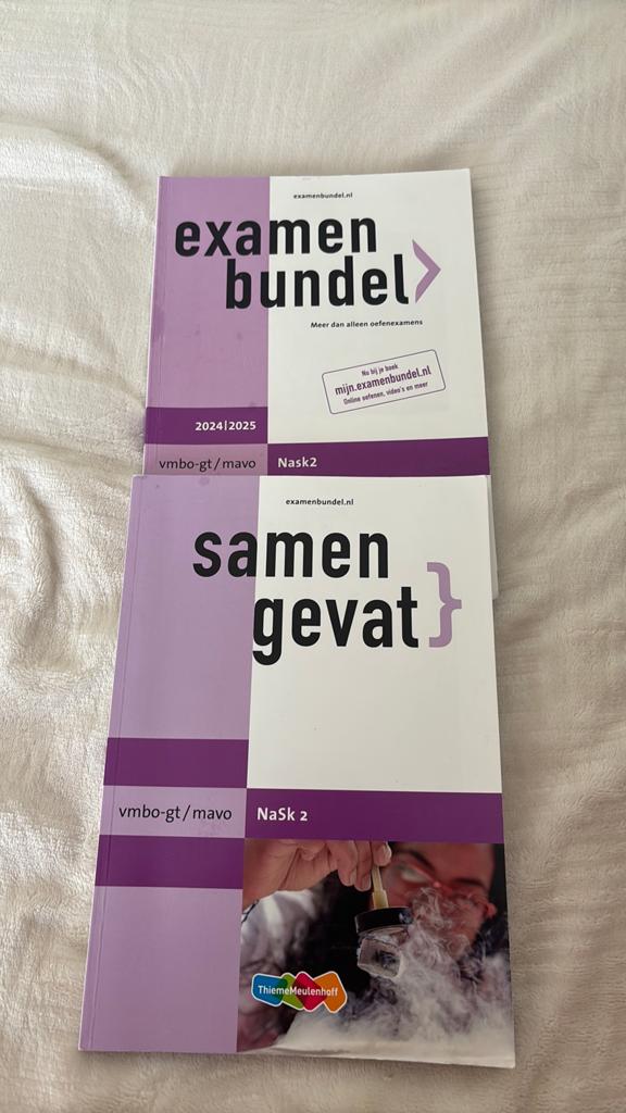 Scheikunde VMBO GT/TL examenbundel en samengevat, Boeken, Schoolboeken, Ophalen, Zo goed als nieuw, VMBO, Scheikunde