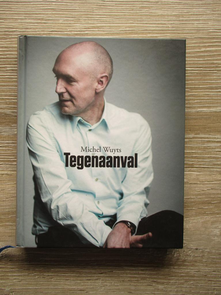 Tegenaanval - Michel Wuyts, Ophalen of Verzenden, Gelezen, Watersport en Hengelsport