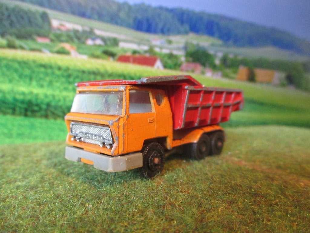 1/100 Bernard Kipper Majorette plastic bumper versie +/_1970, Hobby en Vrije tijd, Modelauto's | Overige schalen, Ophalen of Verzenden