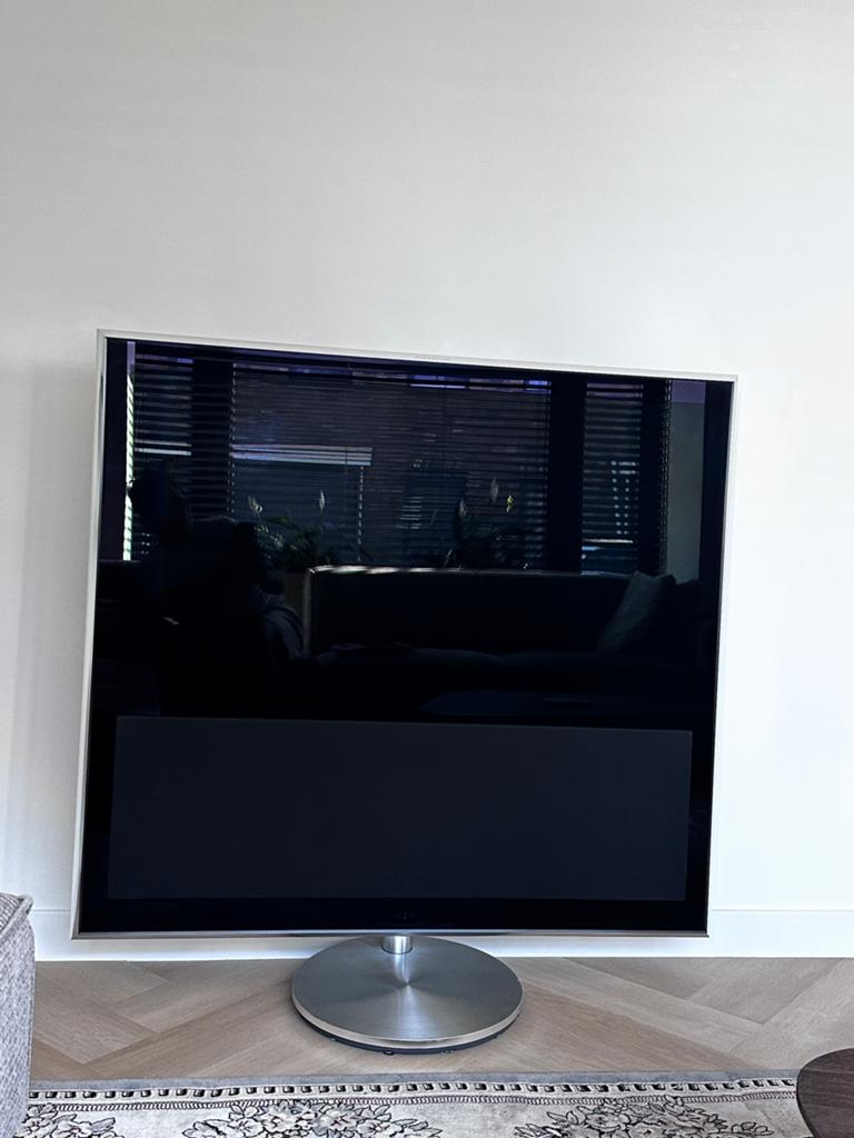 Beovision 10-46 motorstand, Overige merken, 50 Hz, Ophalen of Verzenden, Zo goed als nieuw