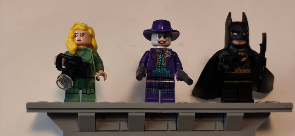 Lego 1989 Batmobile minifigs, Ophalen of Verzenden, Zo goed als nieuw, Lego