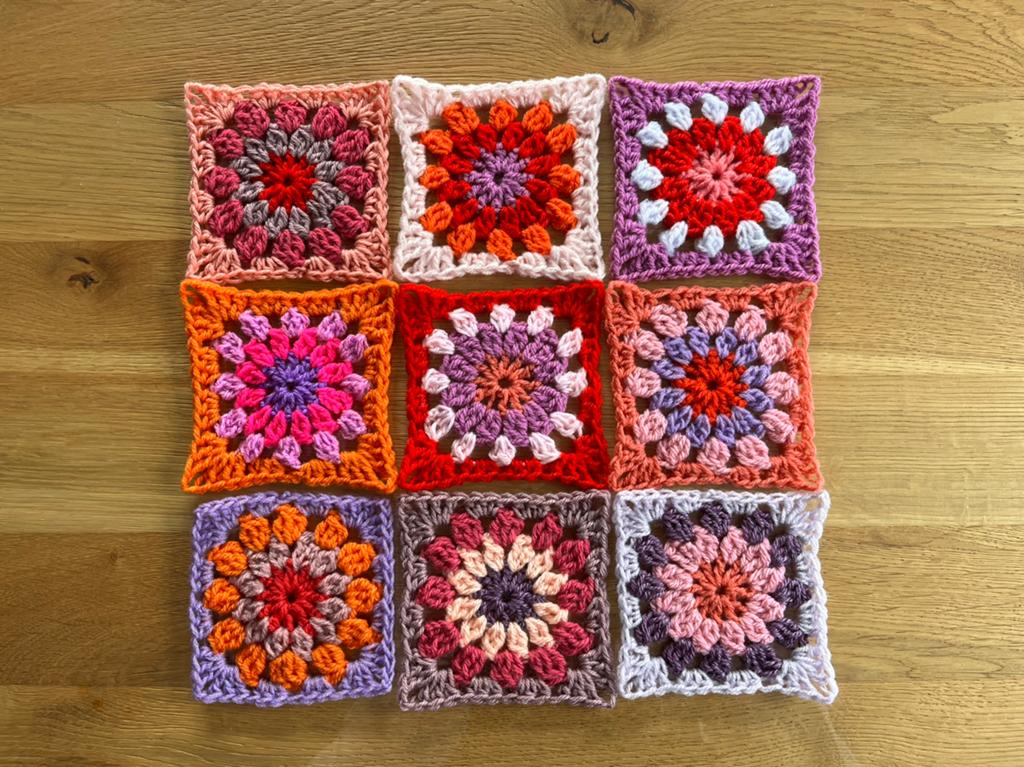 🌸Gehaakte Granny Square vierkantjes 9 stuks🌸, Verzenden, Nieuw, Maat 38/40 (M), Overige kleuren