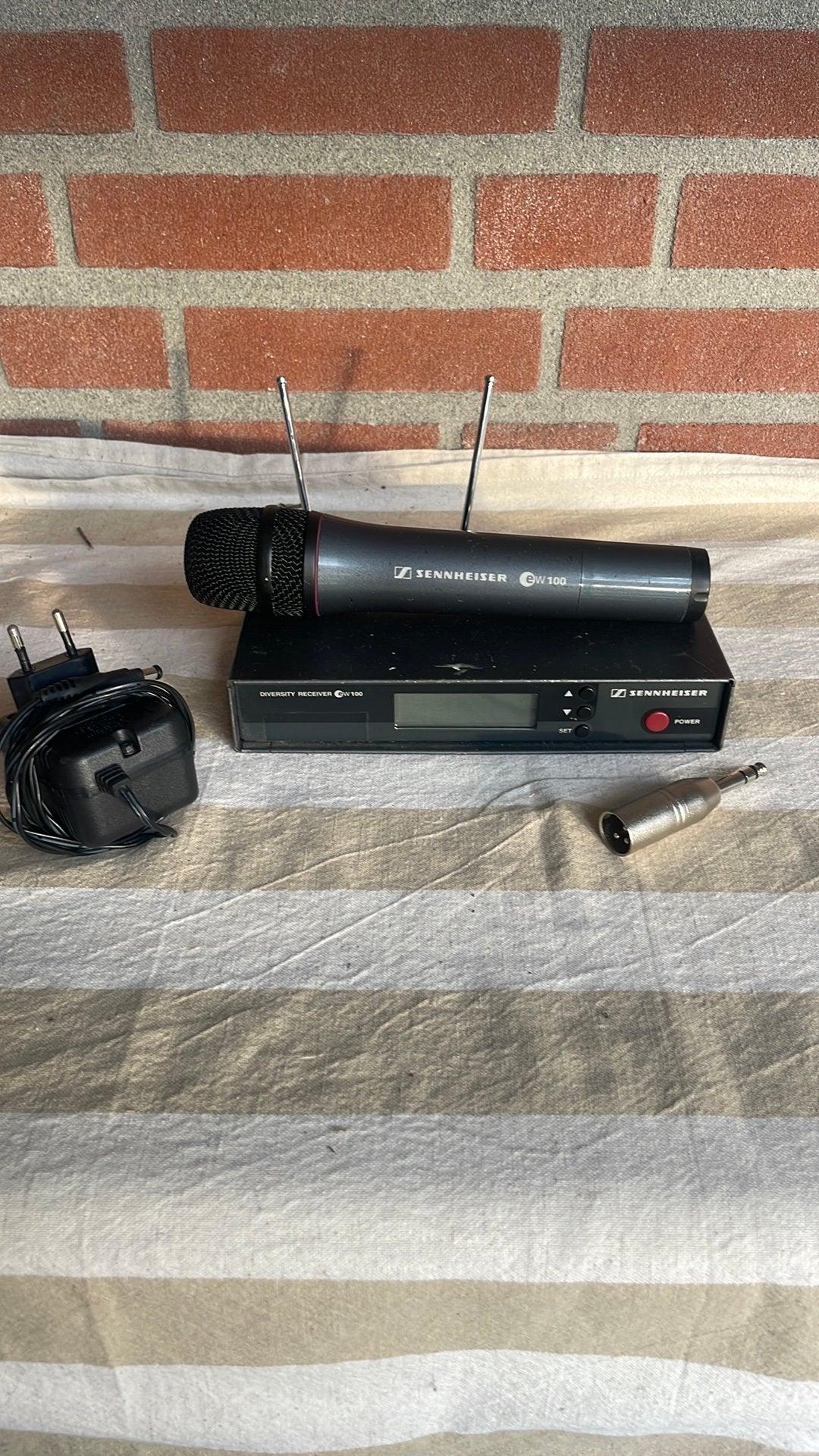 Sennheiser EW 100 handheld B-band 630-662mhz, Ophalen of Verzenden, Gebruikt, Zangmicrofoon, Draadloos