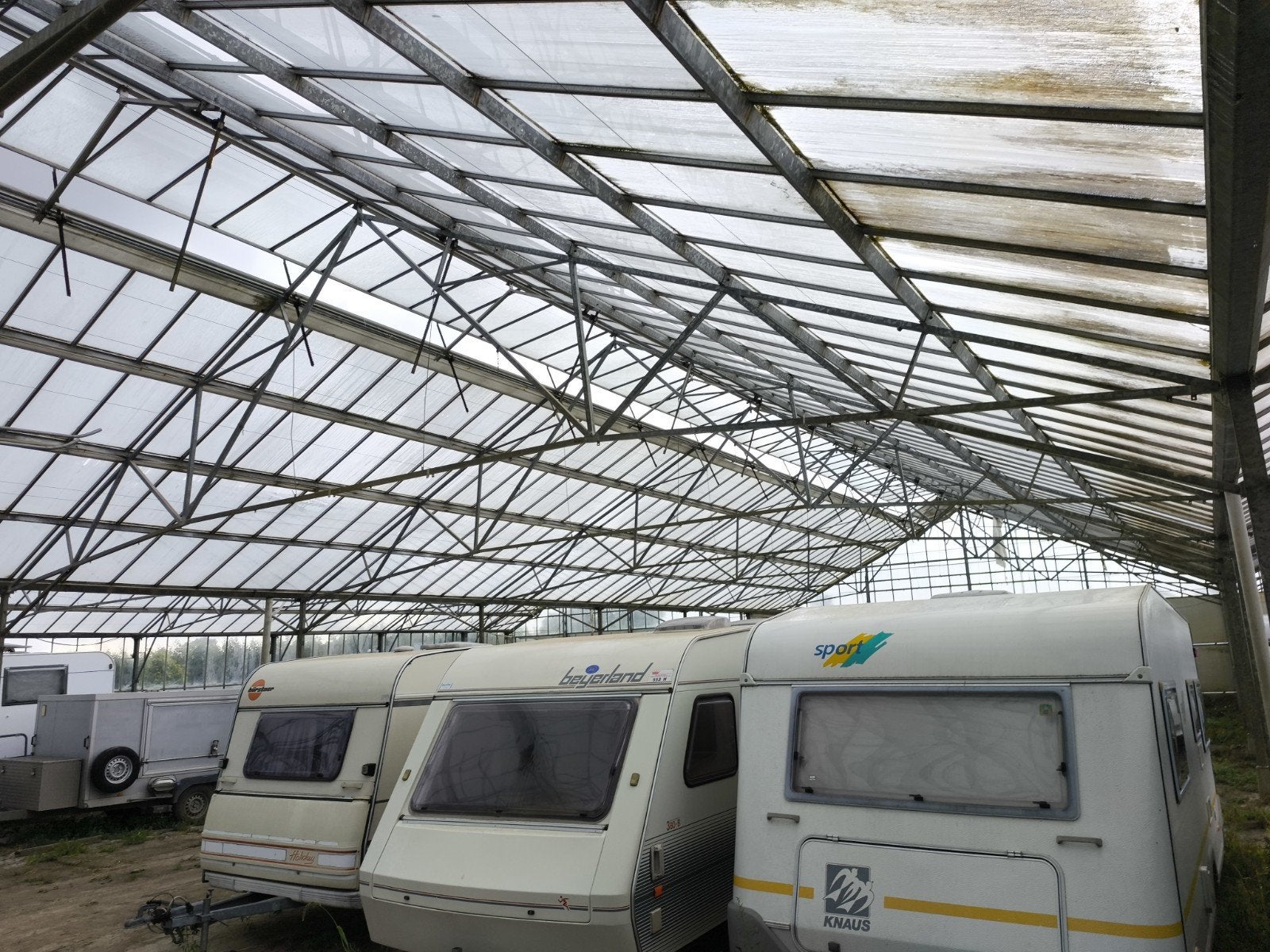 Caravan en camper stalling - Veilig en overdekt, Caravans en Kamperen, Caravanstallingen