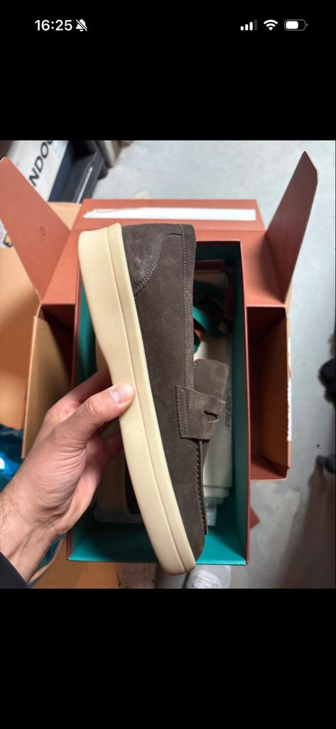 Loro Piana Loafers Maat 45 - Nieuw en Ongedragen, Ophalen of Verzenden, Nieuw, Bruin, Loafers