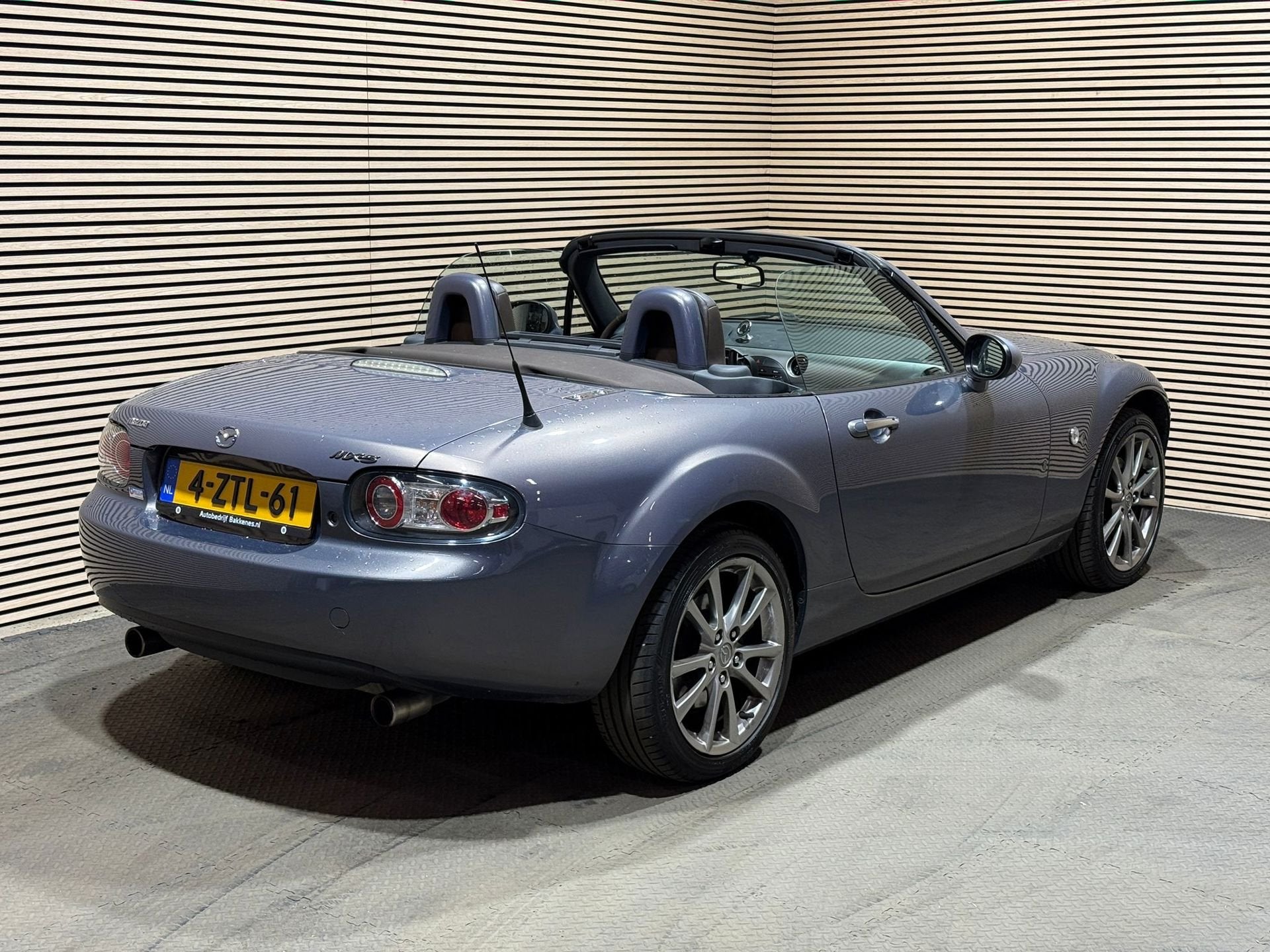 Mazda MX-5 1.8 Touring | Airco | Leder | Stoelverwarming, 127 pk, Achterwielaandrijving, Gebruikt, 4 cilinders