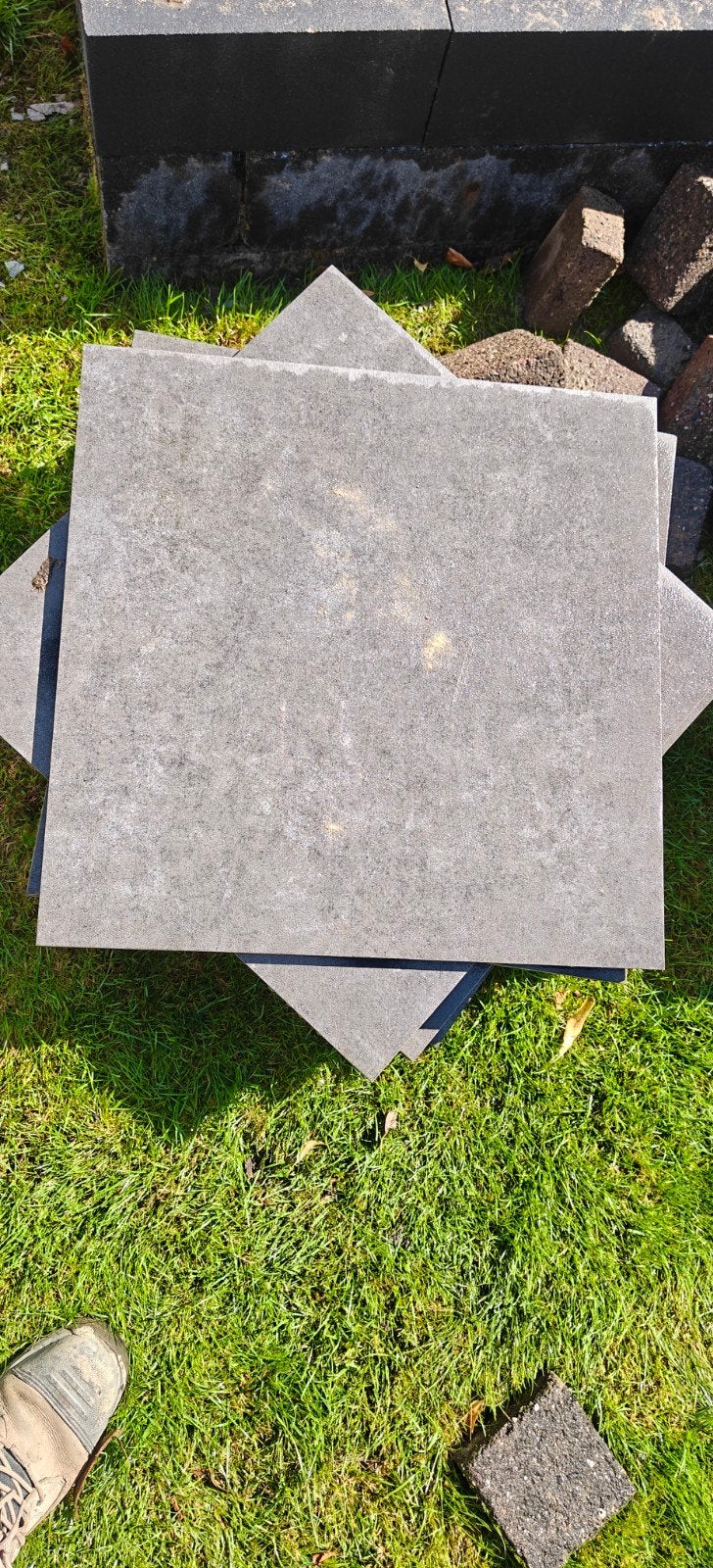 Keramische tegels 60x60 antraciet - Gebruikt, goede staat, Tuin en Terras, Gebruikt, Keramiek, Ophalen of Verzenden, 10 m² of meer