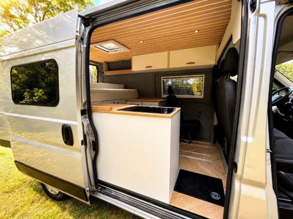Caravans And Camping Buscamper