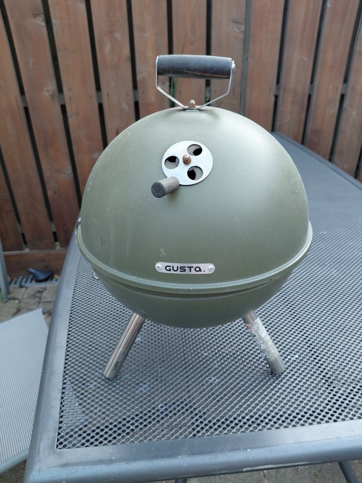 Gusta draagbare barbecue - Groen, Ophalen, Gebruikt, Gusta