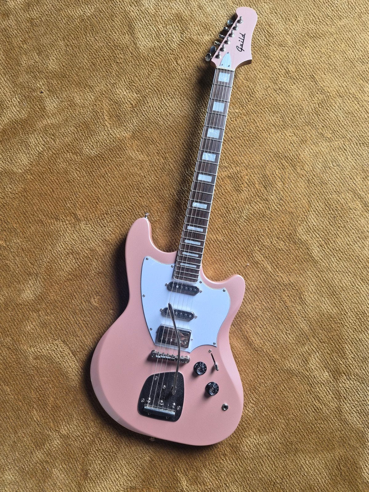 Guild Surfliner Deluxe, Muziek en Instrumenten, Ophalen of Verzenden, Zo goed als nieuw, Solid body, Overige merken