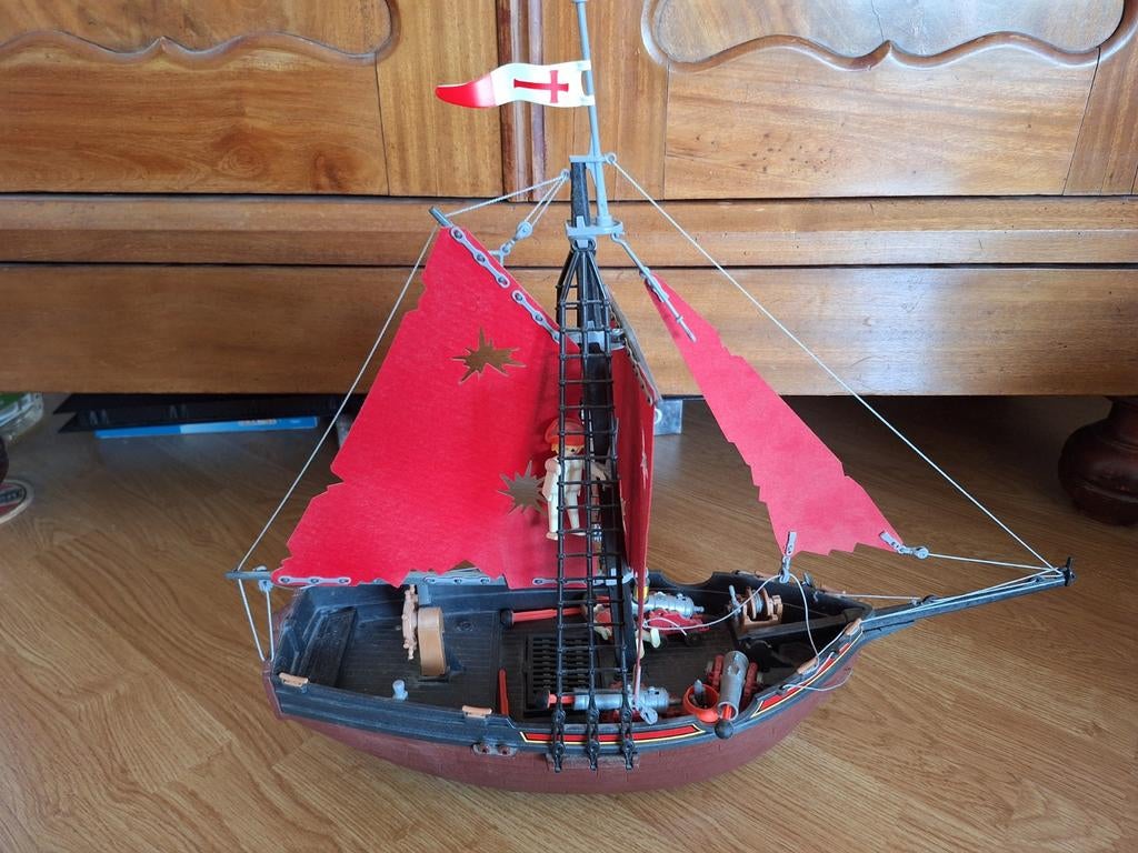 Playmobil Piratenschip met kanonnen en zeilen, Ophalen of Verzenden, Gebruikt