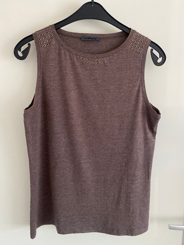 AIRFIELD top met studs maat 42, Bruin, Maat 42/44 (L), Ophalen of Verzenden, Zo goed als nieuw