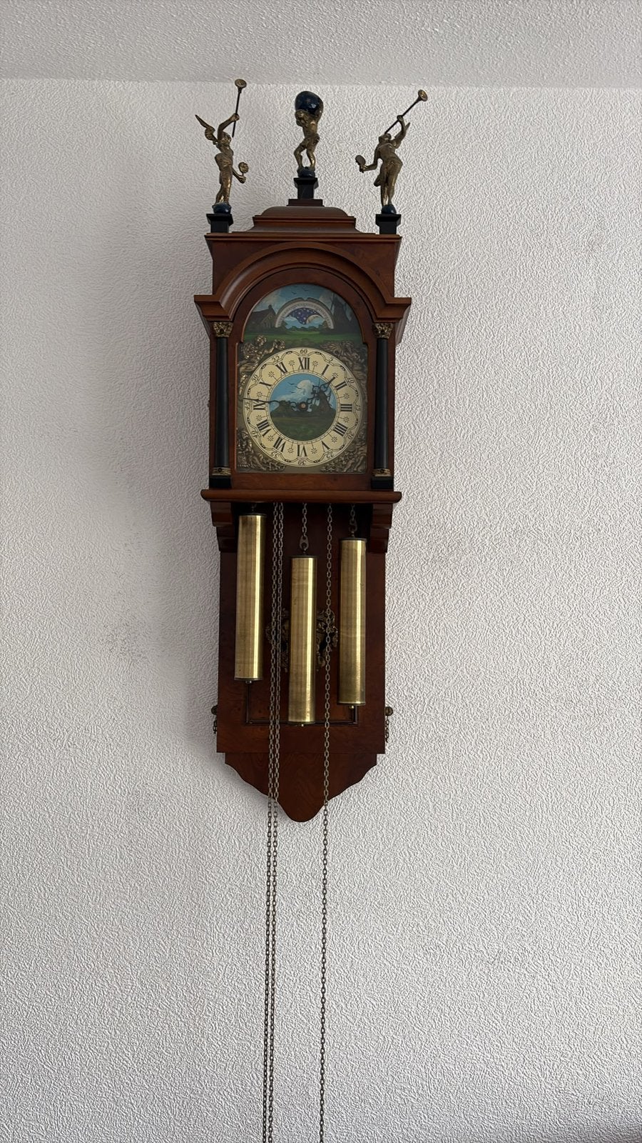 Friese staartklok, Ophalen