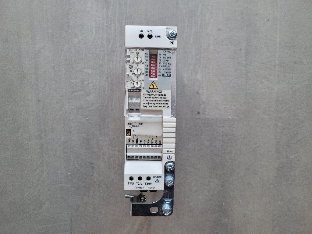 ABB frequentieregelaar ACS50 1~230V in, 3~uit, ABB, Nieuw, Ophalen of Verzenden, Info@abb.nl