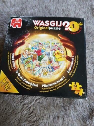 Wasgij Original Puzzel "Onkruid Bestrijden" 54 stukjes., Ophalen of Verzenden, Zo goed als nieuw, Legpuzzel