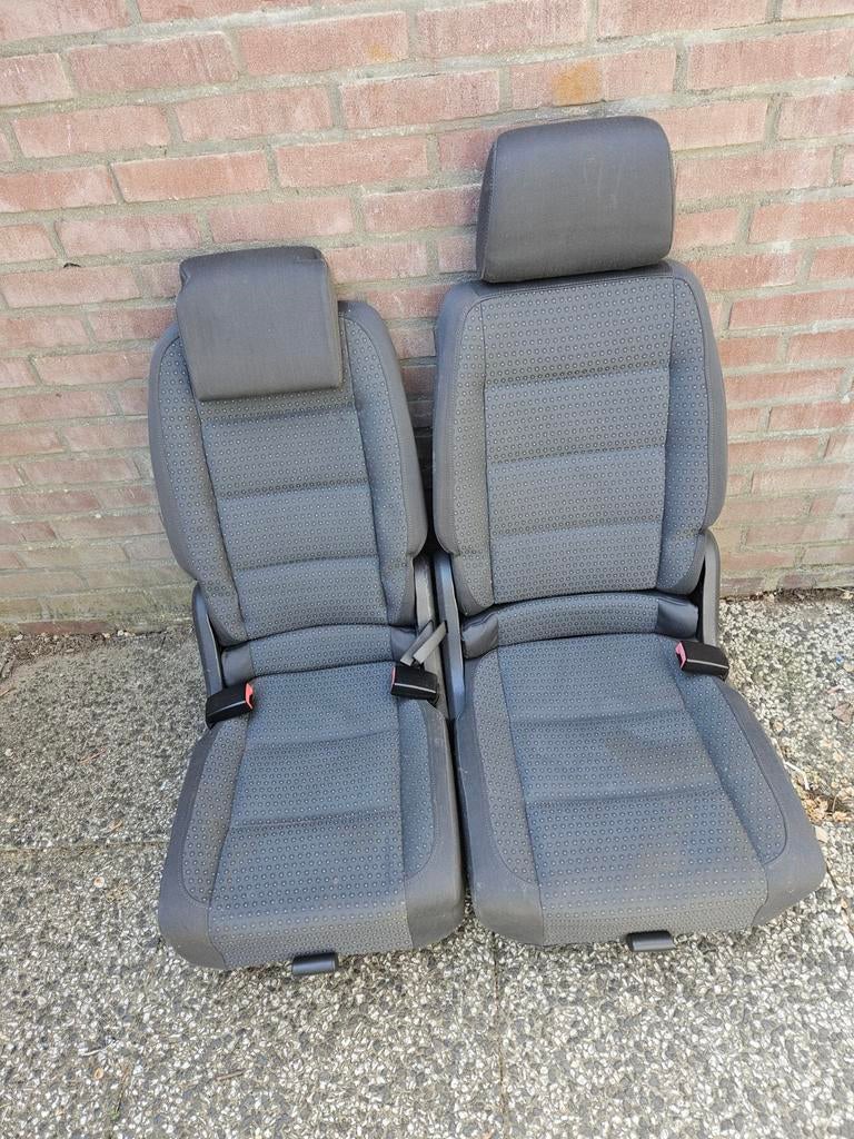 Twee gebruikte autostoelen - grijs, Ophalen of Verzenden