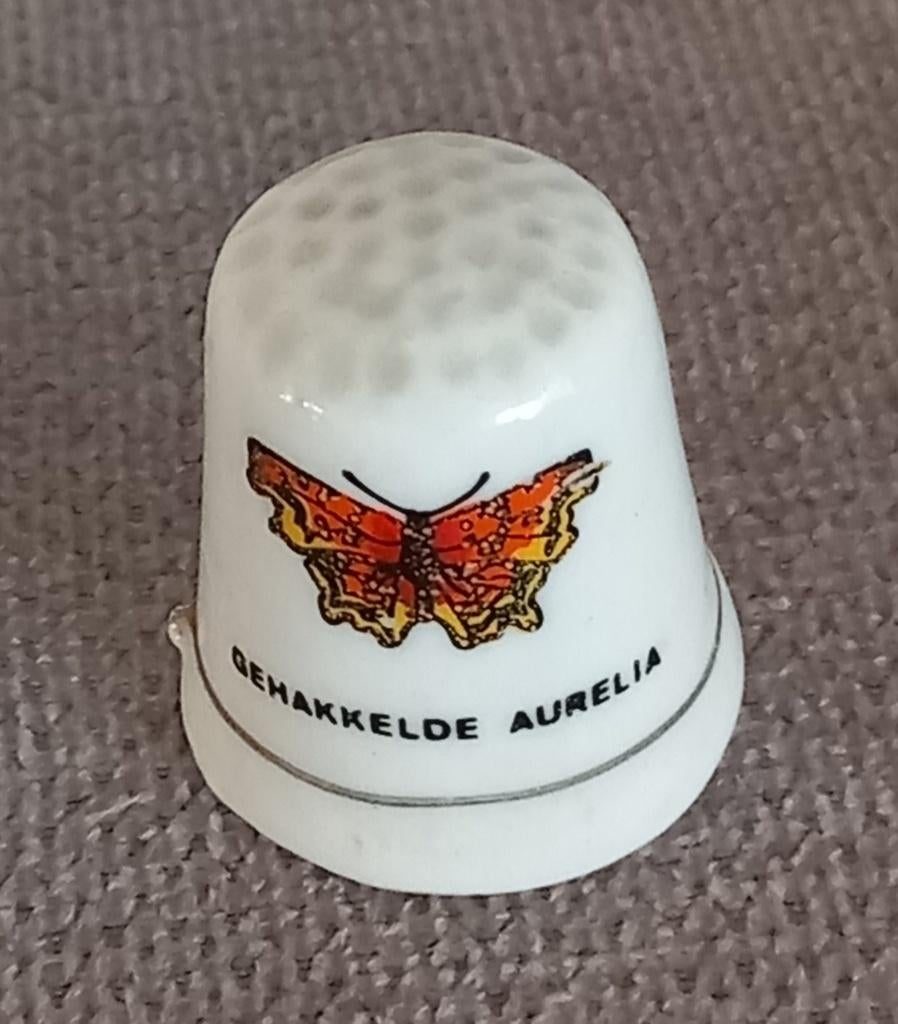 Vingerhoedje Gehakkelde Aurelia, Ophalen of Verzenden, Zo goed als nieuw, Porselein, Nederland