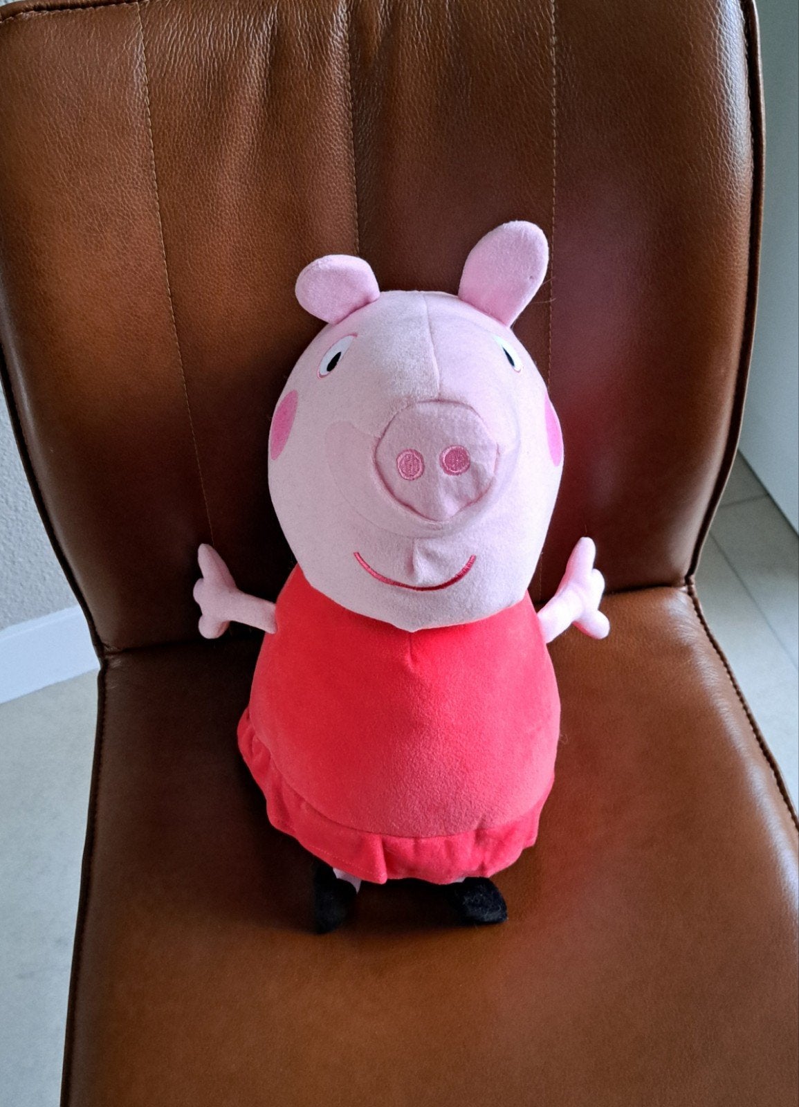 Z.g.a.n. Grote PEPPA BIG knuffel 35 cm + gratis....., Ophalen of Verzenden, Zo goed als nieuw, Roze, Middelgroot (20 tot 80 cm)