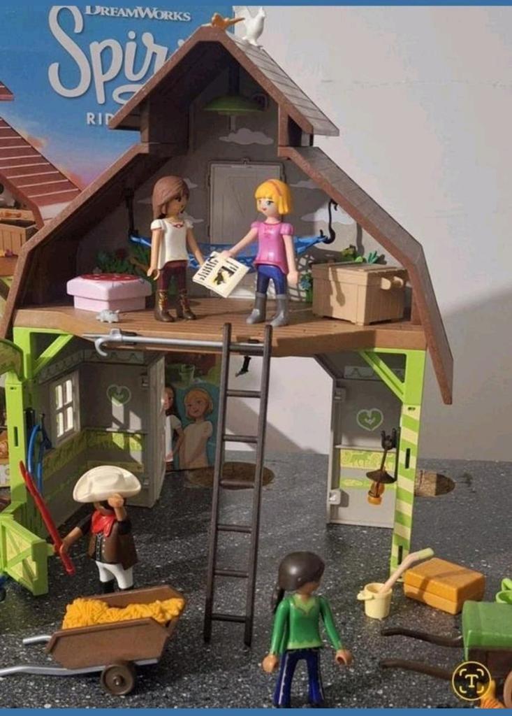 Playmobil Spirit Lucky's stal, Ophalen, Zo goed als nieuw, Complete set