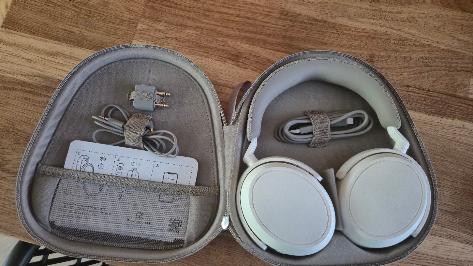 Sennheiser Momentum 4, Sennheiser, Draadloos, Ophalen of Verzenden, Zo goed als nieuw
