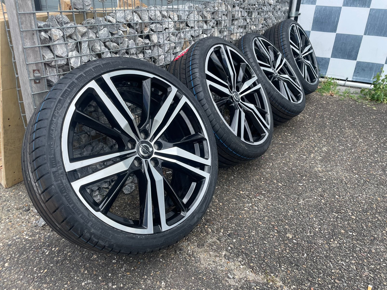 20 inch Volvo V60 velgen 5x108 + zomerbanden 245 35 20, 245 mm, Velg(en), Nieuw, Ophalen of Verzenden