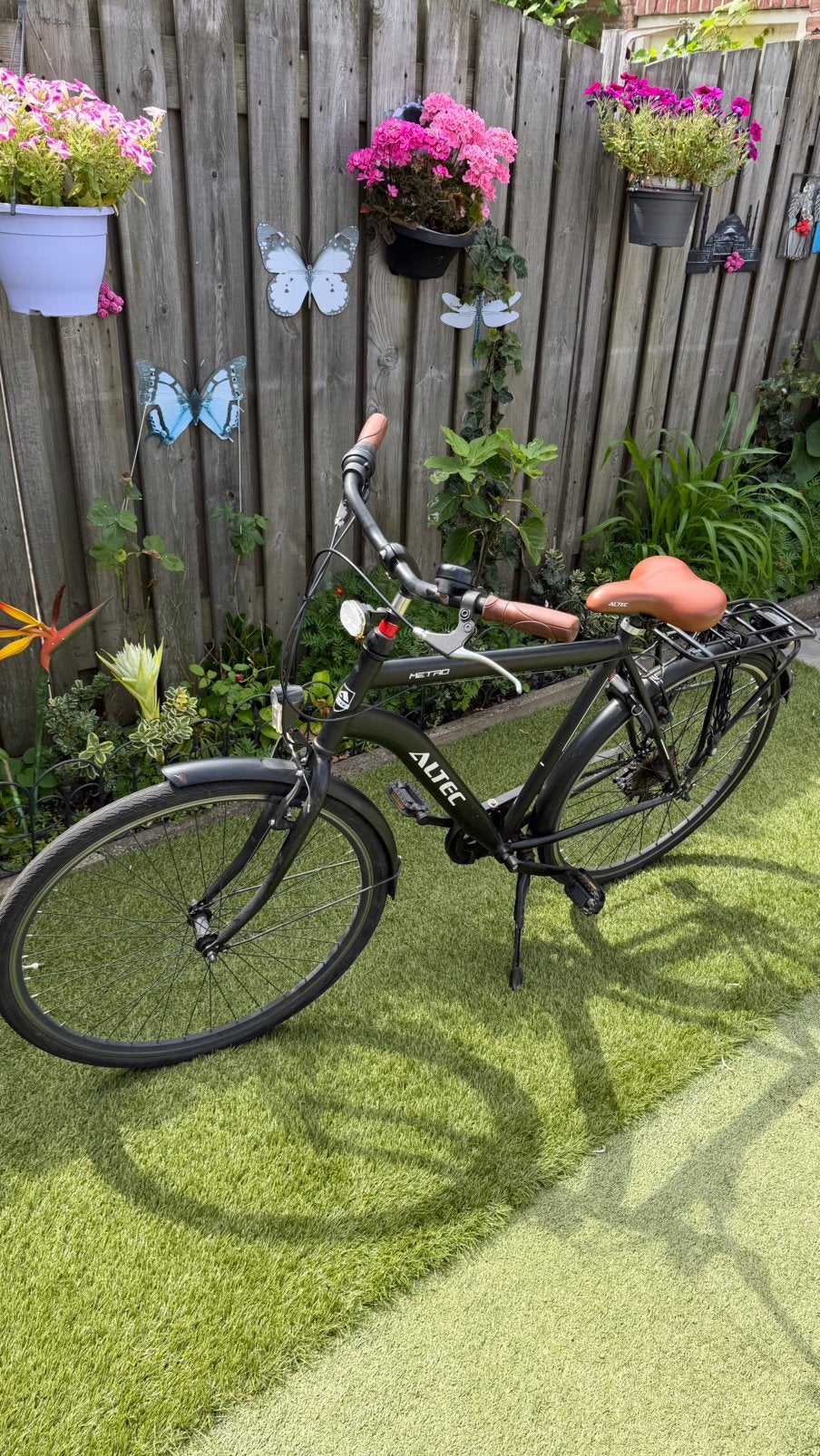 Altec Metro Stadsfiets – Nette staat, Velgrem, Versnellingen, Zo goed als nieuw, 53 tot 57 cm