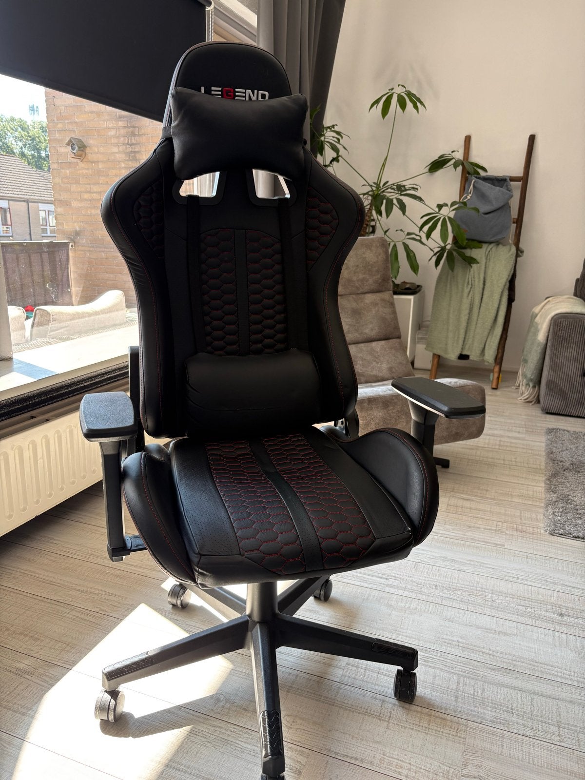 Gaming stoel Legend - Comfortabel en stijlvol, Ophalen, Gebruikt, Zwart, Gaming bureaustoel