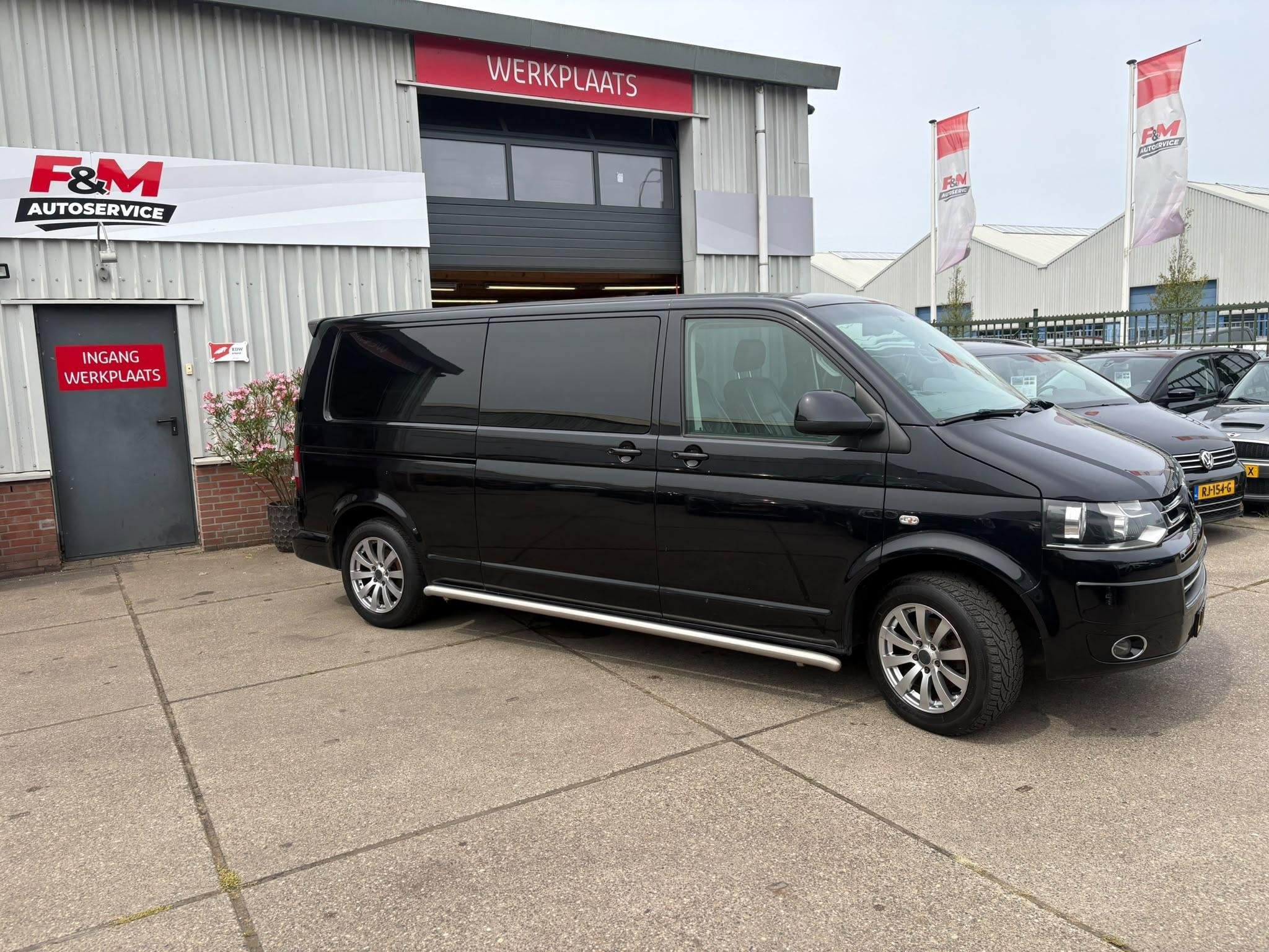 Volkswagen Transporter 2.0 TDI L2H1 DC Comfortline EXPORT ON, Euro 5, Gebruikt, 4 cilinders, 1905 kg