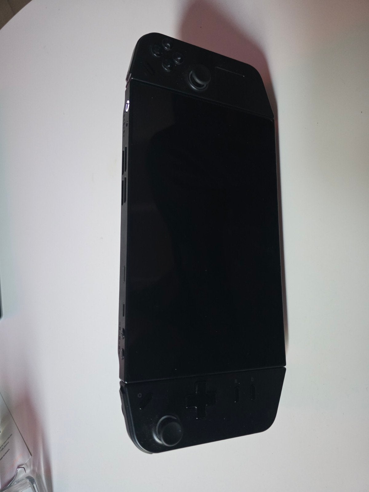 Foto 3 van Lenovo Legion Go Z1 Extreme 500GB Handheld Gaming PC