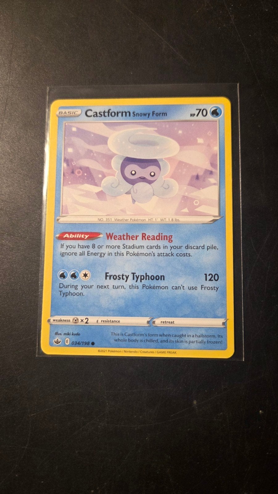 Castform (Snowy Form) 034/198 Chilling Reign Pokémon Kaart, Verzenden, Zo goed als nieuw, Losse kaart