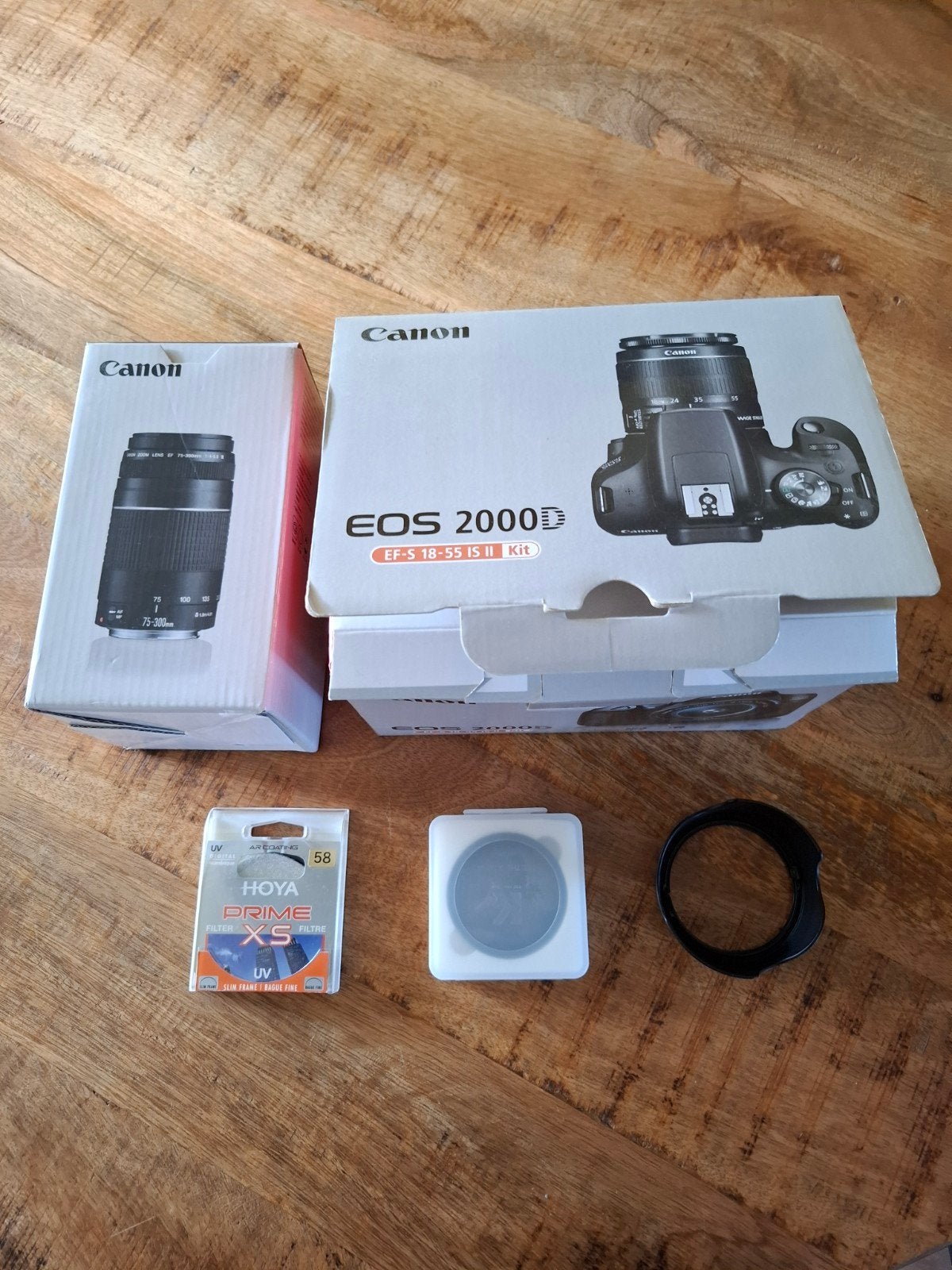 Canon EOS 2000D Helemaal Compleet., Ophalen, Spiegelreflex, Canon, Zo goed als nieuw