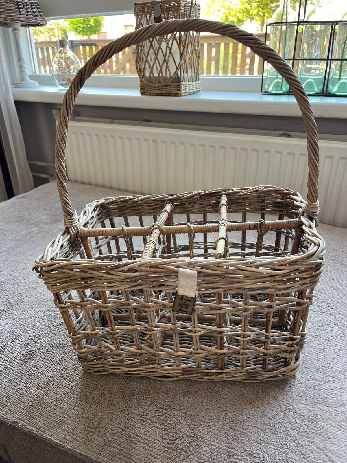 Rivièra maison flessen mand, Huis en Inrichting, Woonaccessoires | Schalen en Manden, Ophalen, Gebruikt, Riet, Rechthoekig