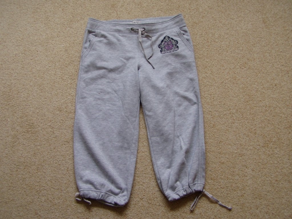Grijze joggingbroek ESPRIT, Kleding | Dames, Maat 38/40 (M), Overige typen, Ophalen of Verzenden, Zo goed als nieuw