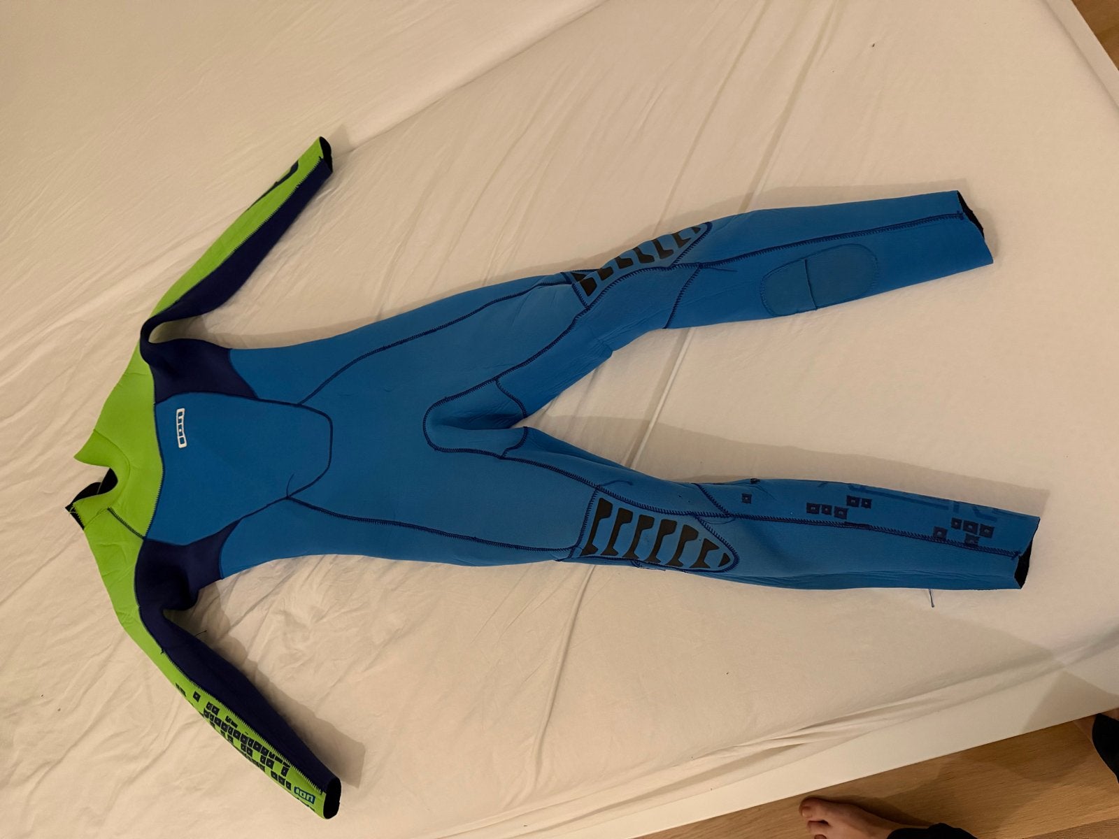 ION Capture Semidry DL 4,5mm wetsuit, Watersport en Boten, Golfsurfen, Ophalen, Gebruikt, Overige typen