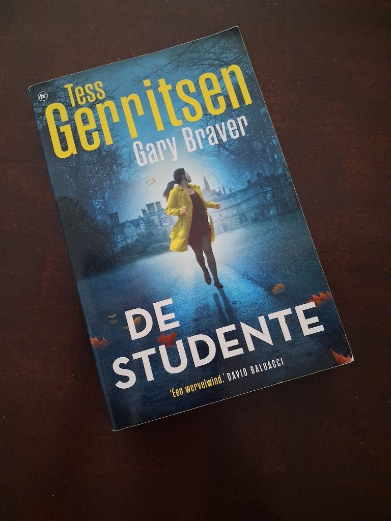 Tess Gerritsen - de studente, Ophalen of Verzenden, Zo goed als nieuw