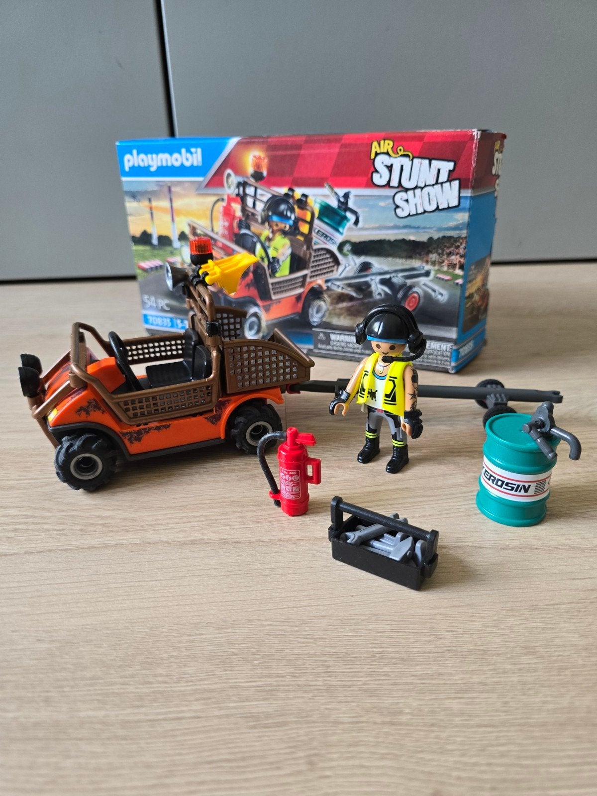 Playmobil Stunt Show terreinwagen met aanhanger, Ophalen, Gebruikt, Complete set