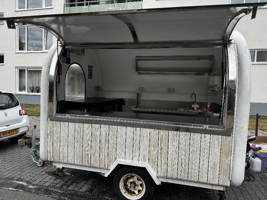 Leuke foodtruck voor verscheidene zaken snacks frituur grill, Ophalen