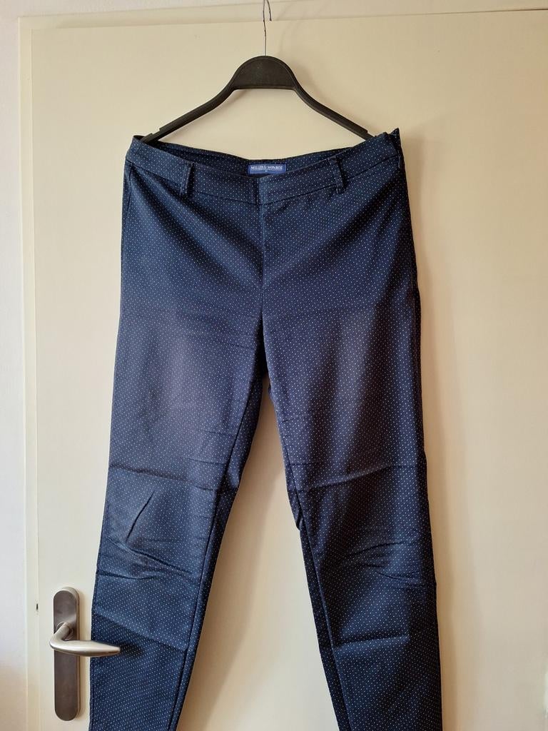 Dames zomerbroek miller en Monroe maat 42, Blauw, Maat 42/44 (L), Ophalen of Verzenden, Zo goed als nieuw