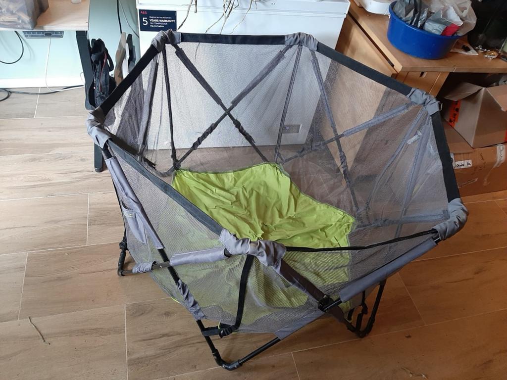 Opvouwbare box voor op de camping, Ophalen of Verzenden, Gebruikt, Overige vormen