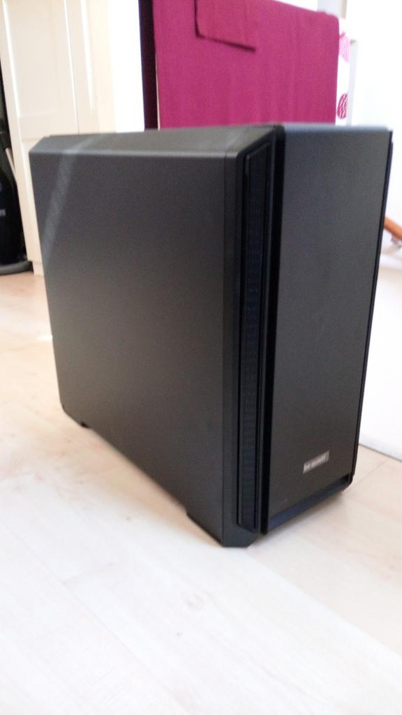 be quiet! Silent Base 601 - Zwart, Computers en Software, Computerbehuizingen, Ophalen, Nieuw