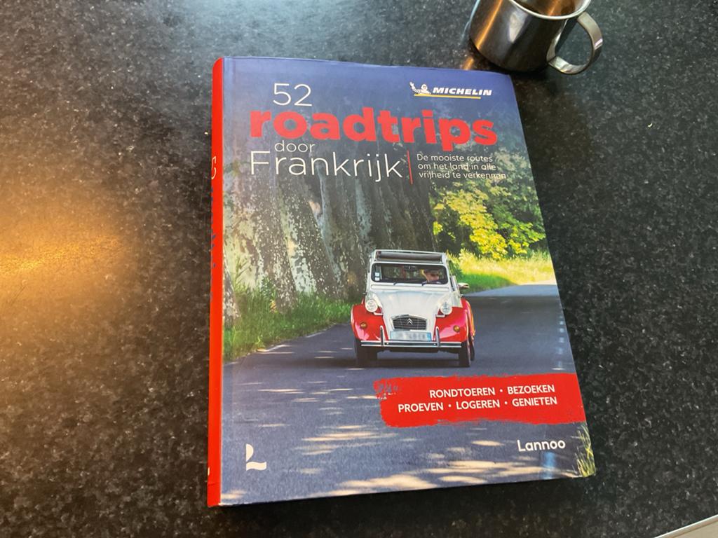 Michelin 52 Roadtrips door Frankrijk Reisgids, Michelin, Ophalen of Verzenden, Zo goed als nieuw, Reisgids of -boek