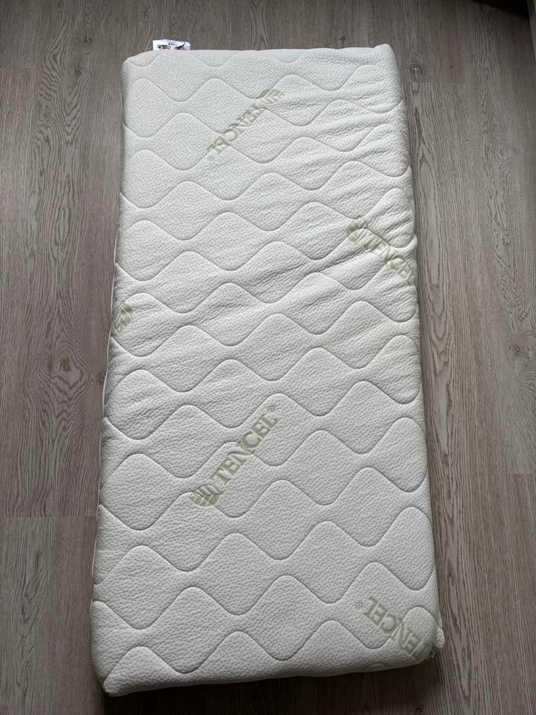 Ledikant matras 60x120cm - Zo goed als nieuw, Huis en Inrichting, Slaapkamer | Matrassen en Bedbodems, Ophalen, 70 cm of minder